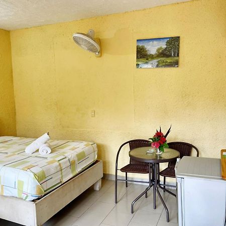 Hotel Bigu Puerto Escondido  Kültér fotó