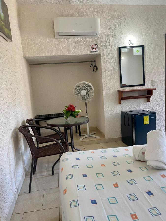 Hotel Bigu Puerto Escondido  Kültér fotó