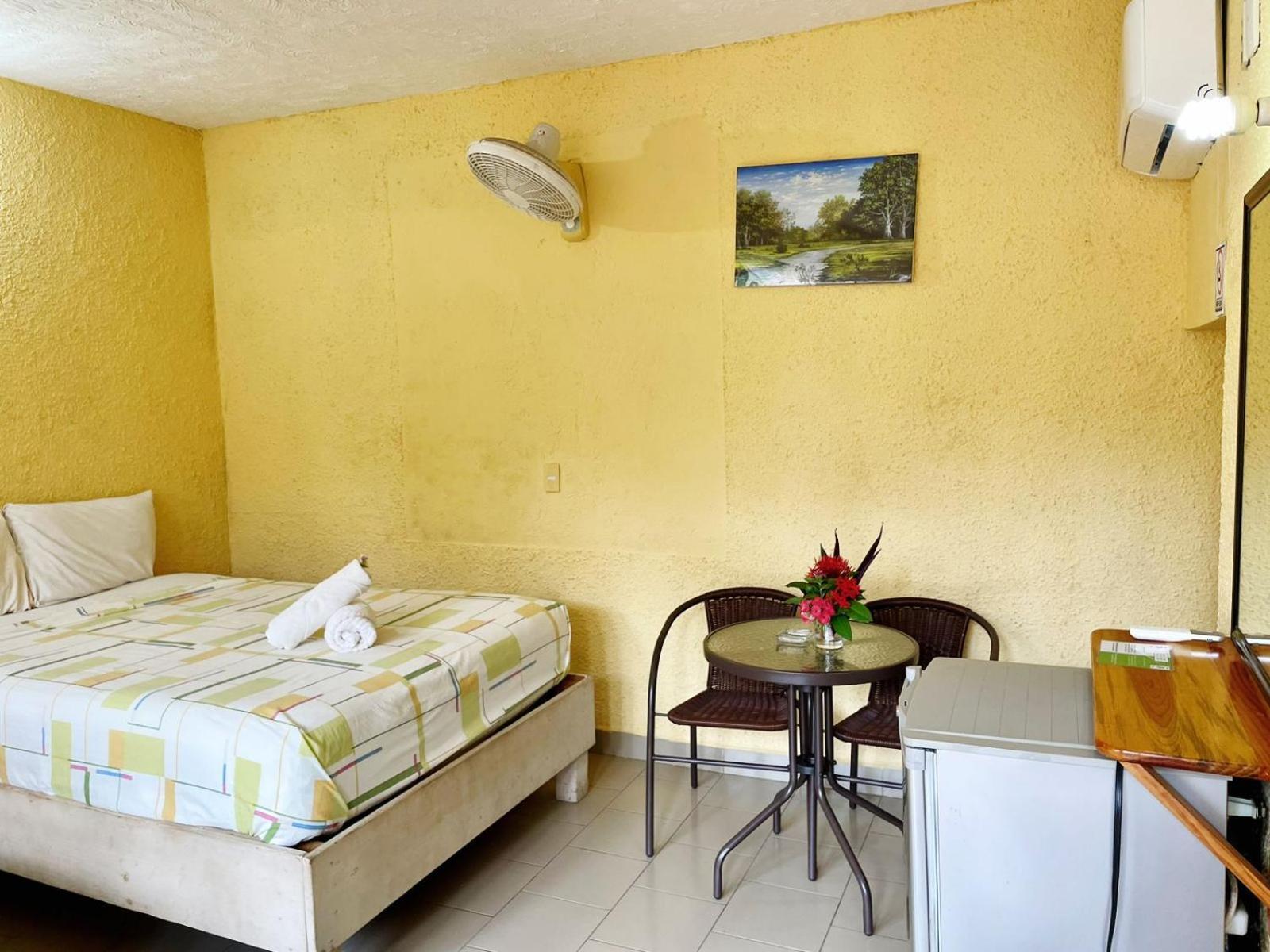 Hotel Bigu Puerto Escondido  Kültér fotó